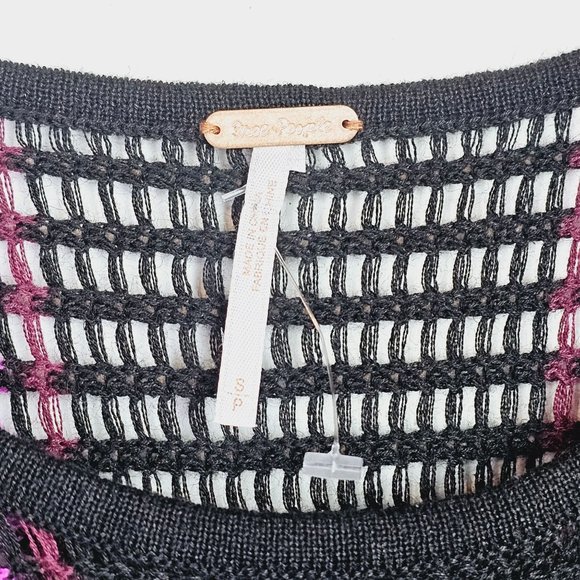 Free People Babes Only Full Crochet Sheer Top in Black Hot Pink, Side Tie Sz Sm - Picture 8 of 8